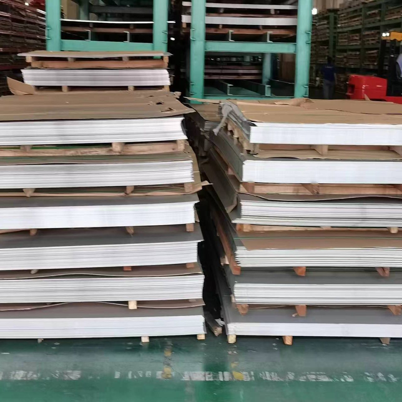 Лист нержавеющий